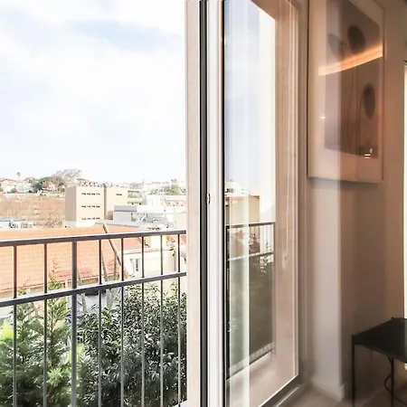 아파트 Outstanding Liberdade Spacious 2 Bedroom W Ac